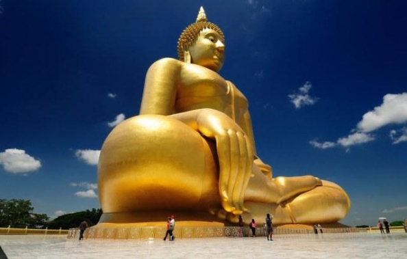 Altın Buda Heykeli