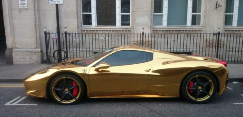 Altın Ferrari