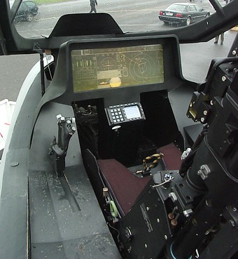 F35 cockpit